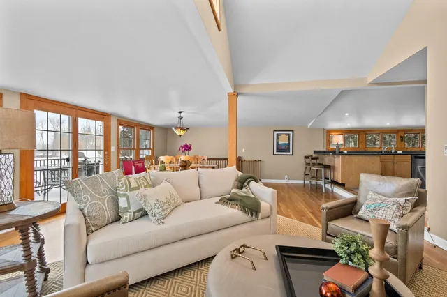$1,249,000 | W964 Spring Grove Road, Ripon, WI 54971