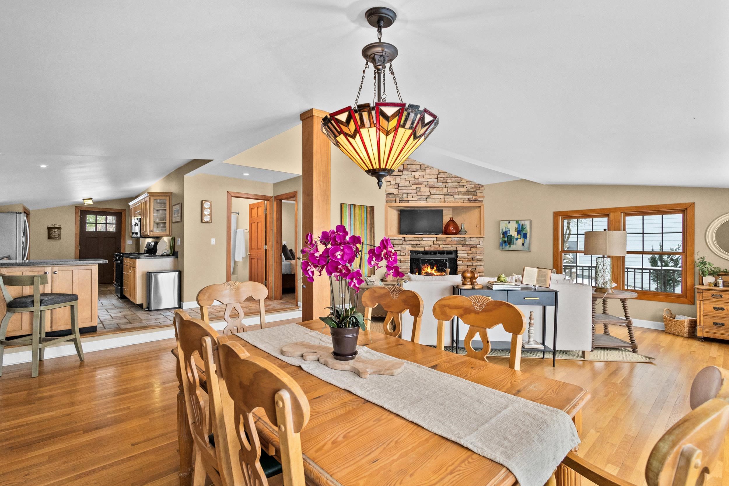 W964 Spring Grove Road Ripon, WI 54971 - Photo 4 of 85