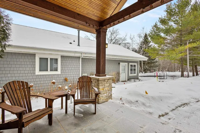 $1,249,000 | W964 Spring Grove Road, Ripon, WI 54971