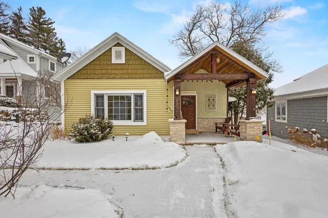 $1,249,000 | W964 Spring Grove Road, Ripon, WI 54971