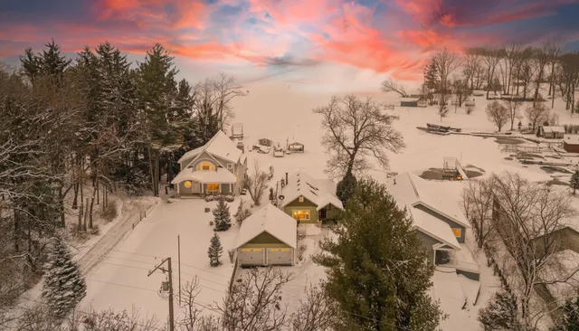 $1,249,000 | W964 Spring Grove Road, Ripon, WI 54971