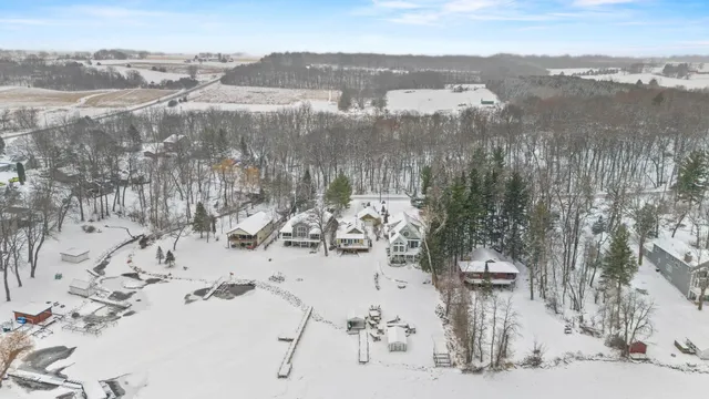 $1,249,000 | W964 Spring Grove Road, Ripon, WI 54971