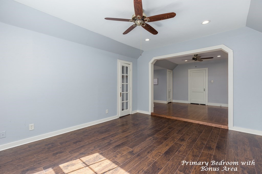 421 House Street Lufkin, TX 75904 - Photo 30 of 46 wooden floor in an empty room