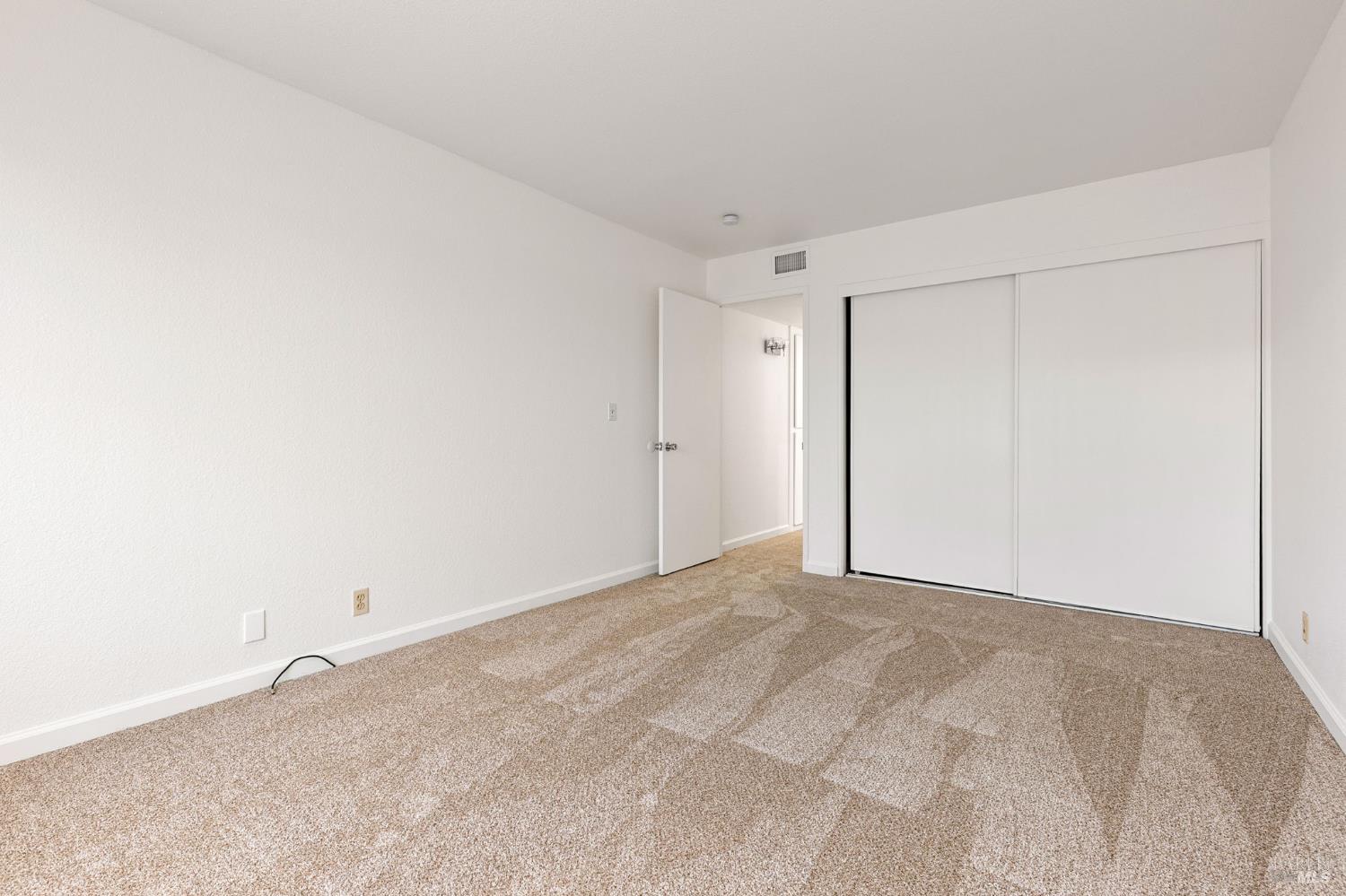 570 Berkeley Way Fairfield, CA 94533 - Photo 18 of 34 a view of an empty room