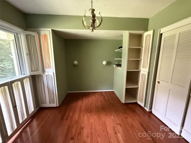 $485,000 | 516 Averys Crk Road, Arden, NC 28704