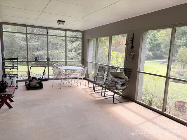 $485,000 | 516 Averys Crk Road, Arden, NC 28704