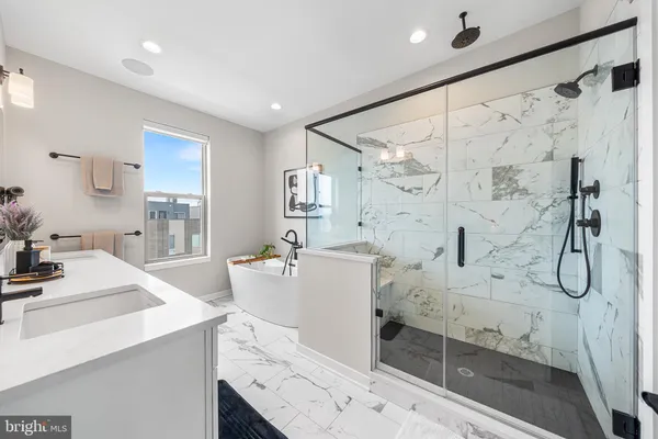 $1,299,999 | 3117 Pierview Lane, Philadelphia, PA 19125