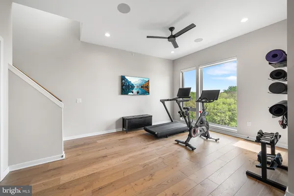 $1,299,999 | 3117 Pierview Lane, Philadelphia, PA 19125