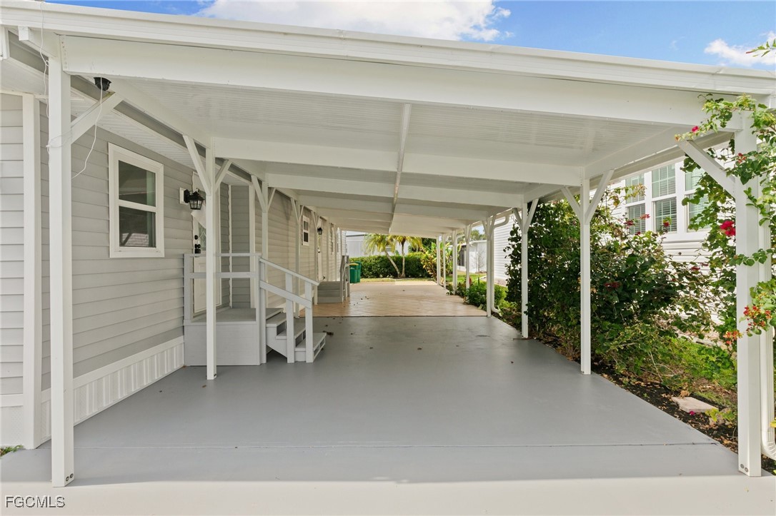 57 San Remo Circle Naples, FL 34112 - Photo 3 of 28