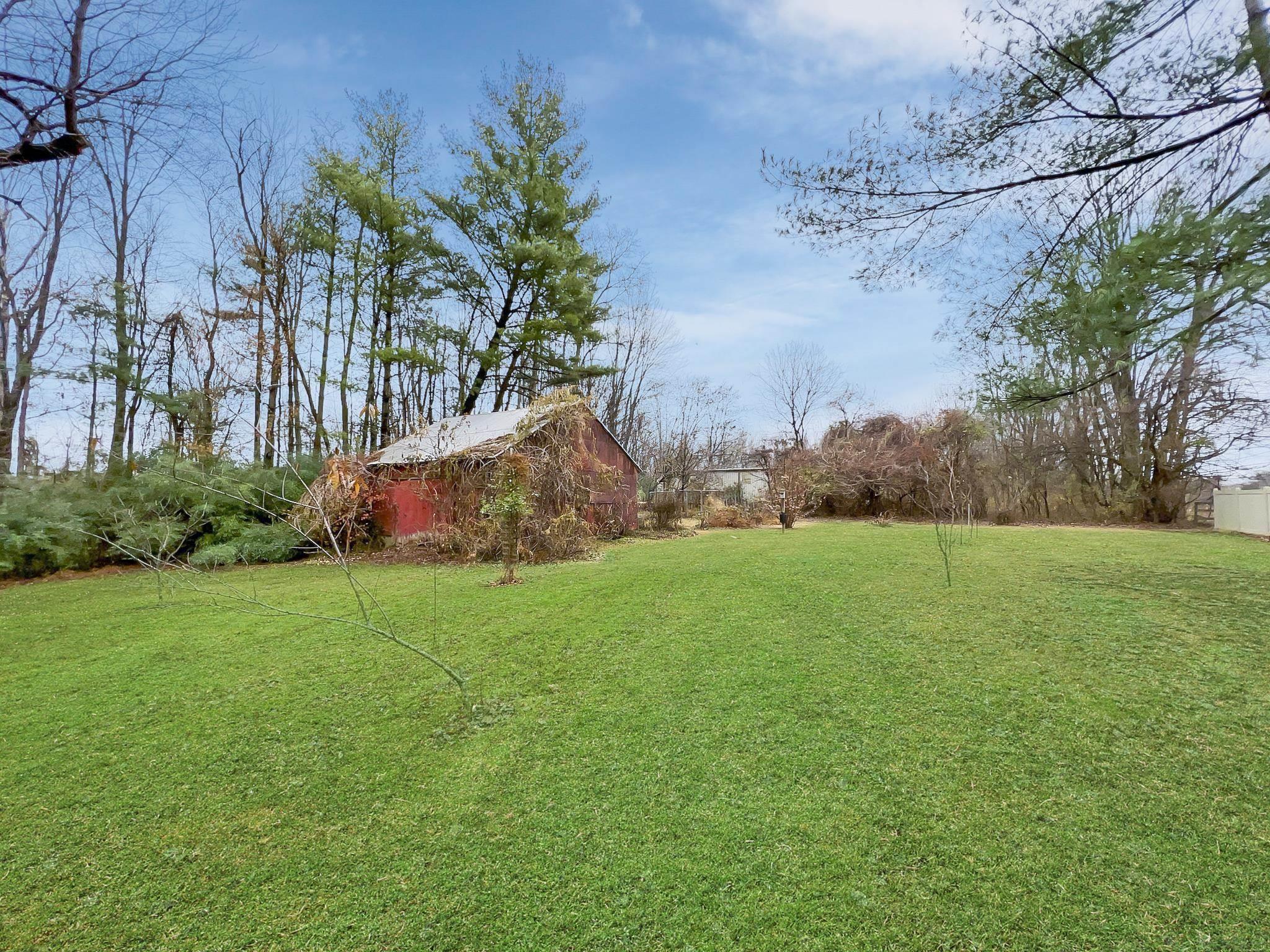 1322 Fuquay Road Chandler, IN 47610 - Photo 3 of 27 Gallery Image 3