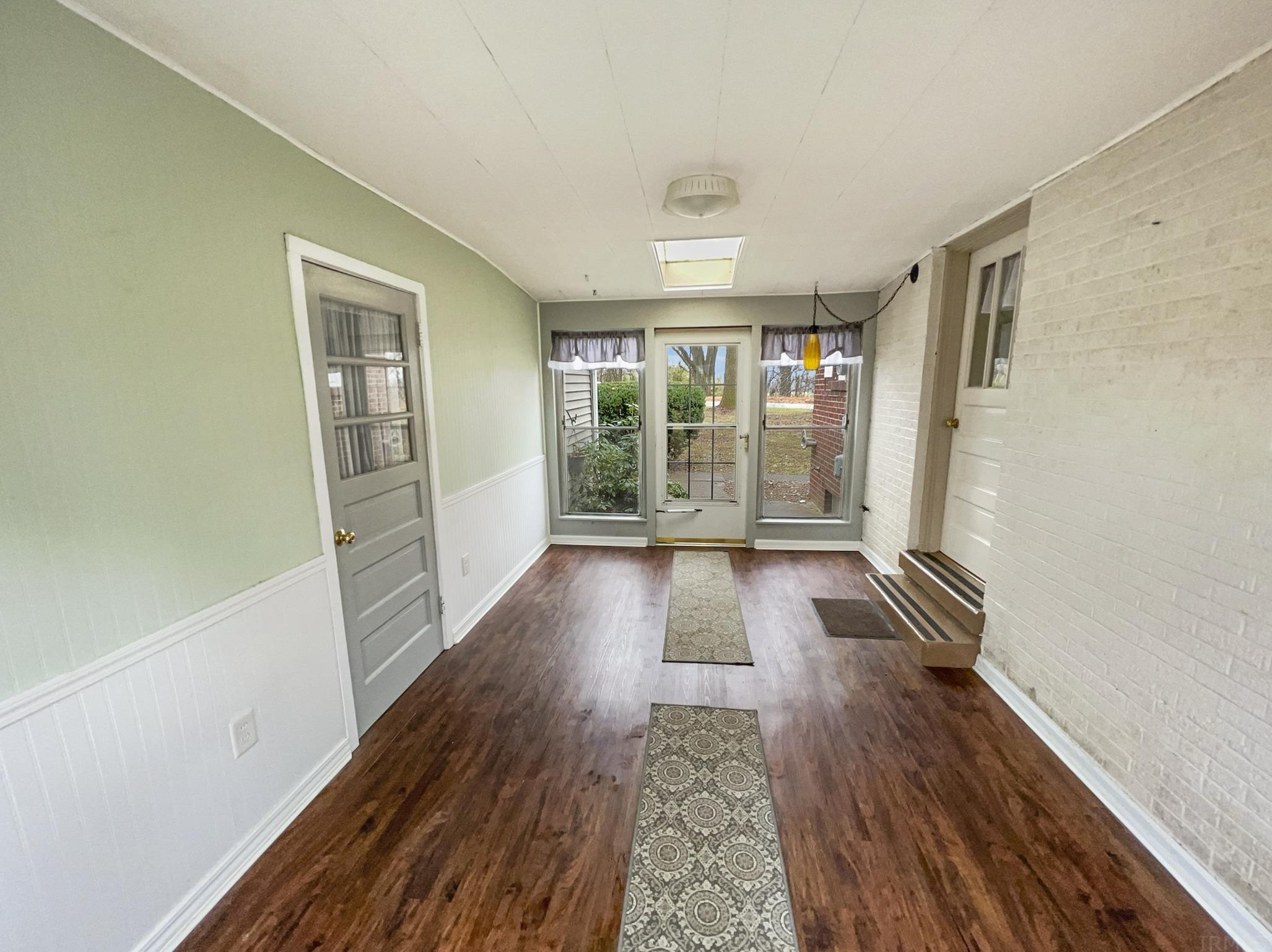 1322 Fuquay Road Chandler, IN 47610 - Photo 4 of 27 Gallery Image 4
