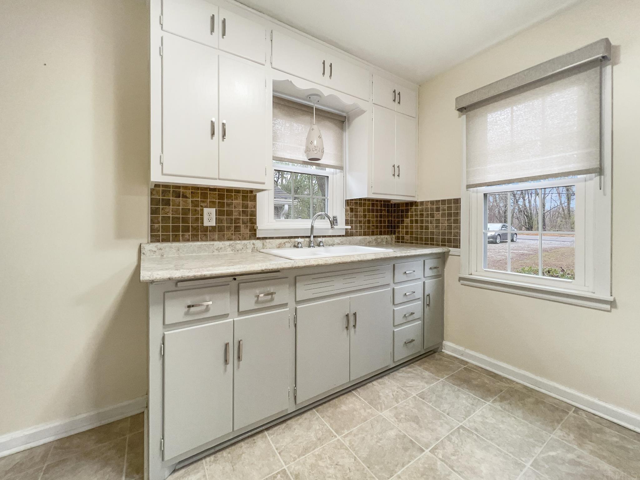 1322 Fuquay Road Chandler, IN 47610 - Photo 6 of 27 Gallery Image 6