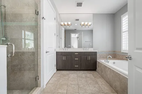 $799,000 | 100 Northwest 69th Circle, Unit 44, Boca Raton, FL 33487