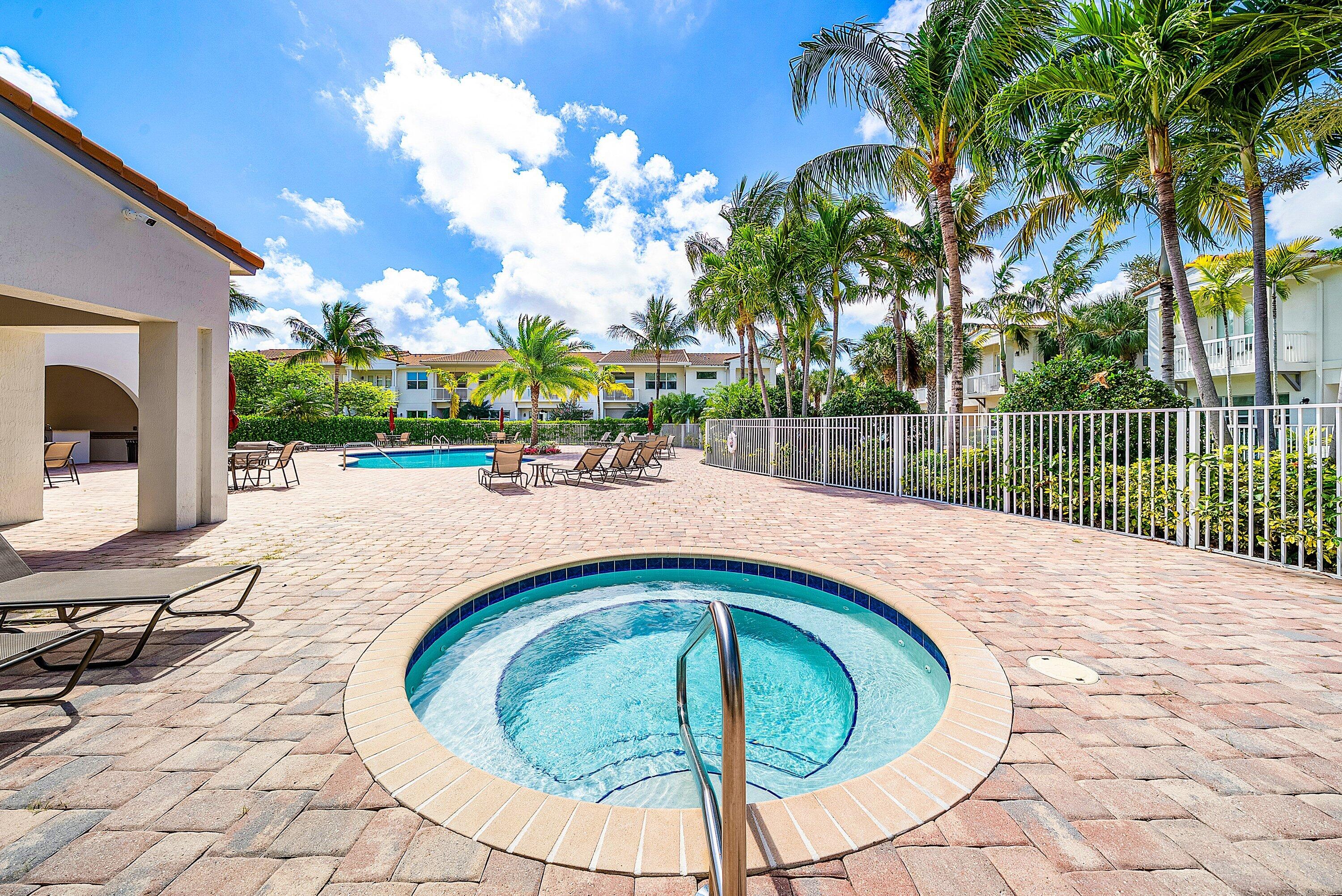 100 Northwest 69th Circle, Unit 44 Boca Raton, FL 33487 - Photo 41 of 56 040-100Northwest69thCircle-44-BocaRaton-