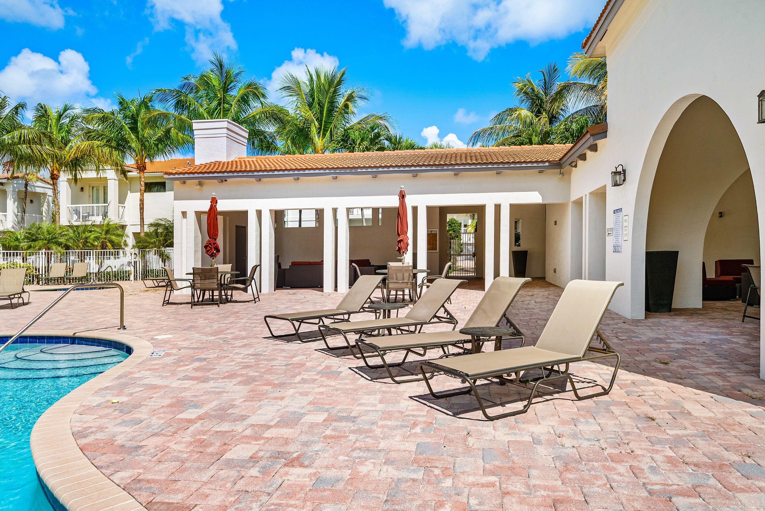 100 Northwest 69th Circle, Unit 44 Boca Raton, FL 33487 - Photo 44 of 56 043-100Northwest69thCircle-44-BocaRaton-