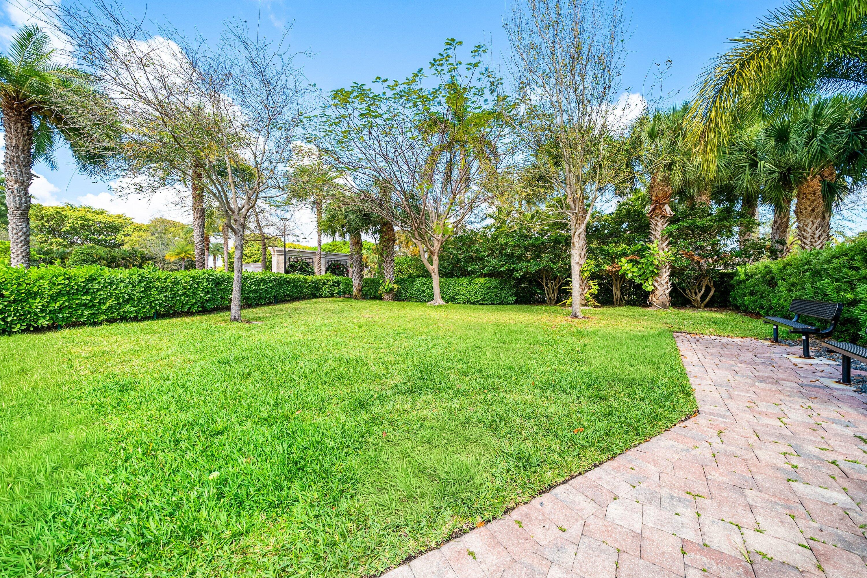 100 Northwest 69th Circle, Unit 44 Boca Raton, FL 33487 - Photo 49 of 56 049-100Northwest69thCircle-44-BocaRaton-