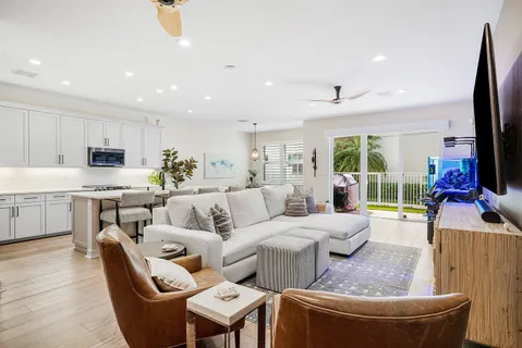 $799,000 | 100 Northwest 69th Circle, Unit 44, Boca Raton, FL 33487