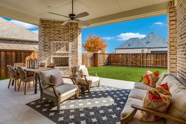 a view of yard from outdoor seating