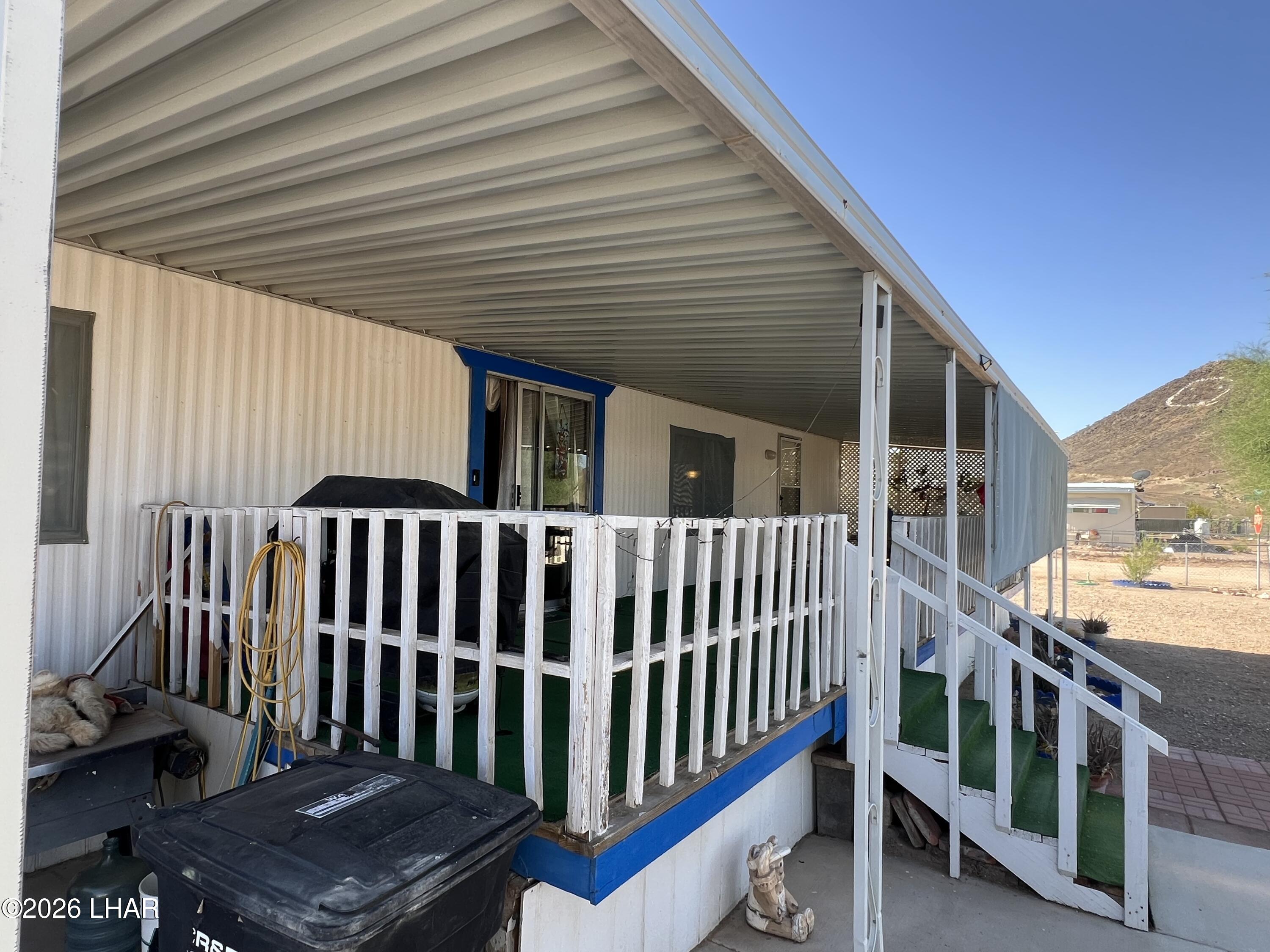 776 Granada Drive Quartzsite, AZ 85346 - Photo 13 of 39 Approx. 10'x40' Covered Front Deck