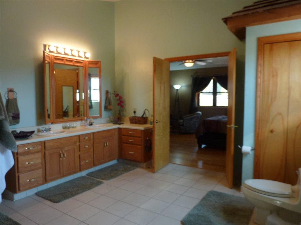 200 West Harper Ridge Road Seneca, SC 29678 - Photo 25 of 36 Gallery Image 25