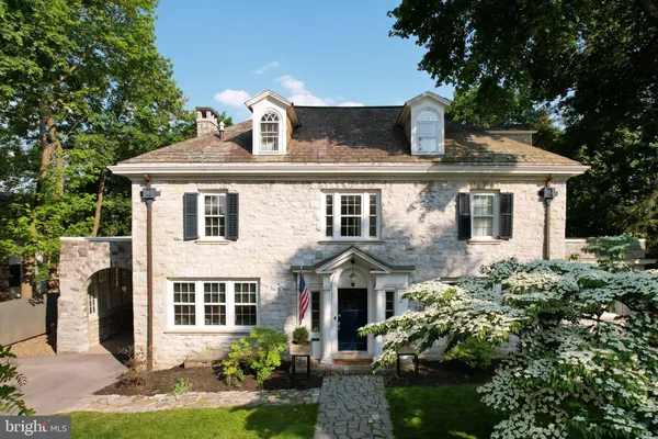 $2,585,000 | 234 West Fairmount Avenue, State College, PA 16801