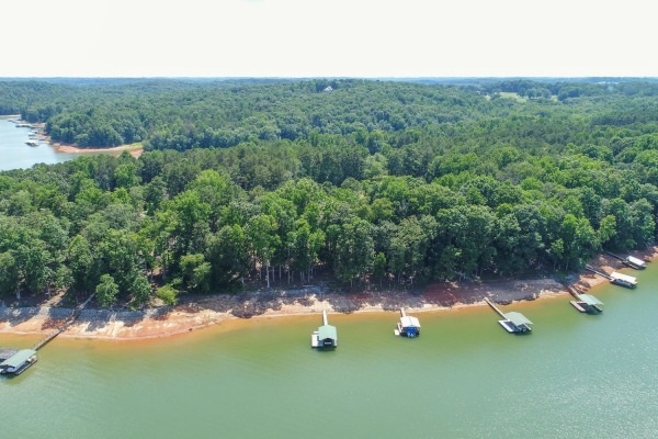 497 Riverbend Road Lavonia, GA 30553 - Photo 8 of 29 Gallery Image 8