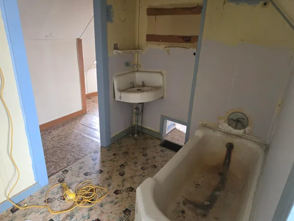 $89,900 | 2582 East Michigan Street, Free Soil, MI 49411