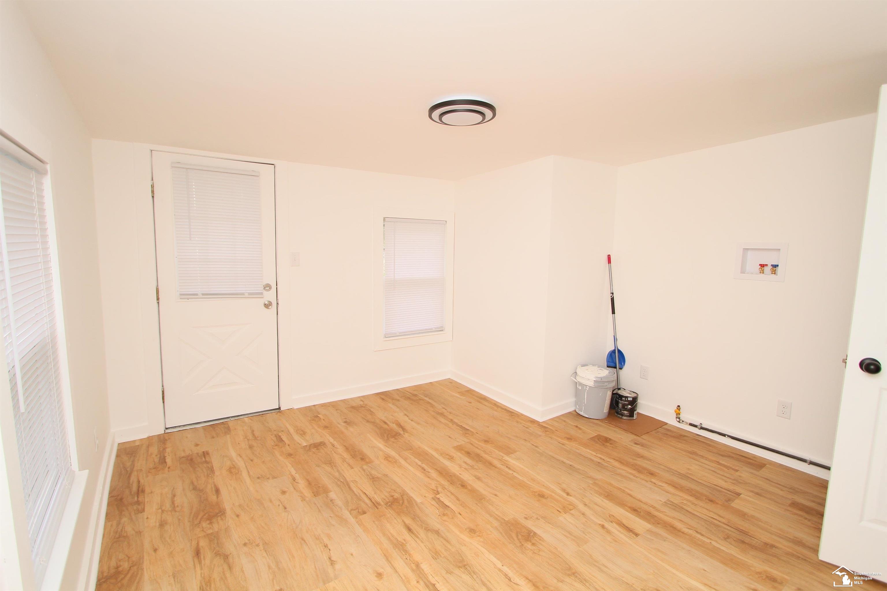 12259 Eldora Street Carleton, MI 48117 - Photo 16 of 24
