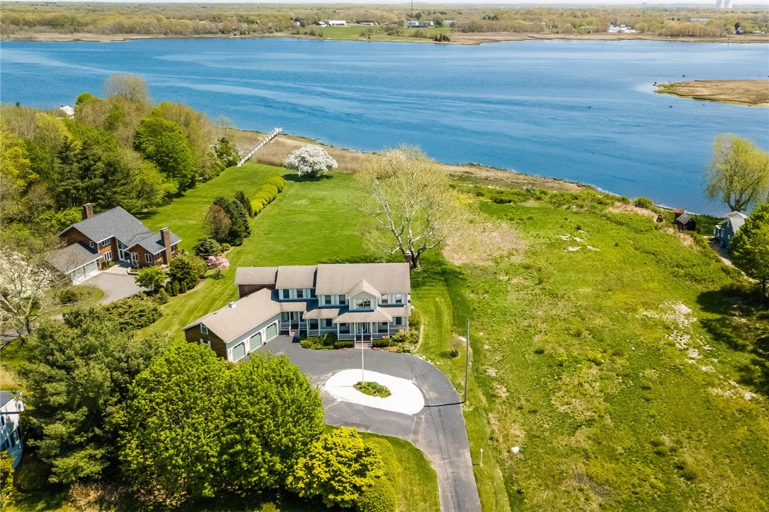 59 Sowams Road Barrington, RI 02806 - Photo 5 of 37
