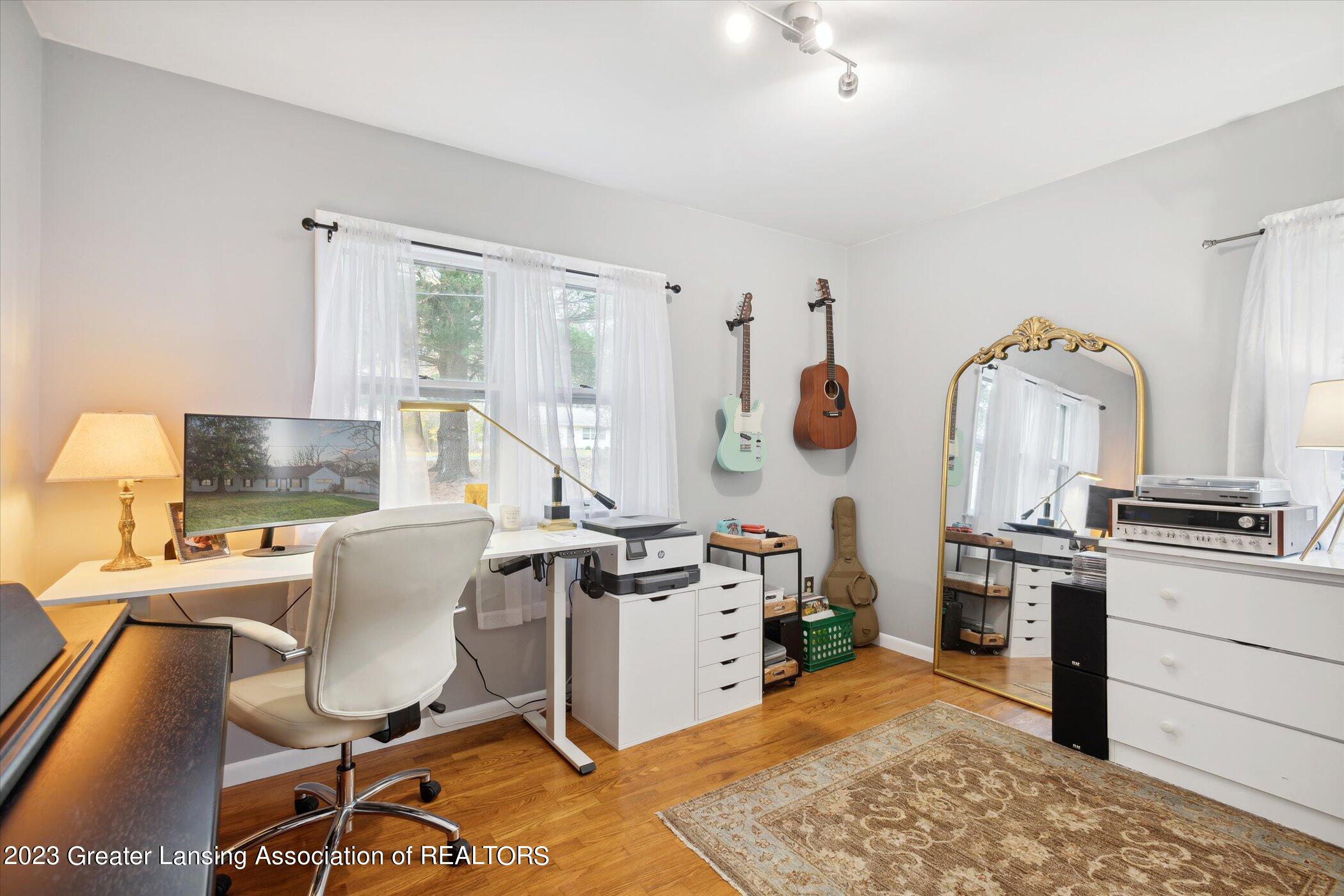 2215 Raby Road East Lansing, MI 48823 - Photo 18 of 41 19-2215-Raby-Rd-East-Lansing-MI-48823-Wi