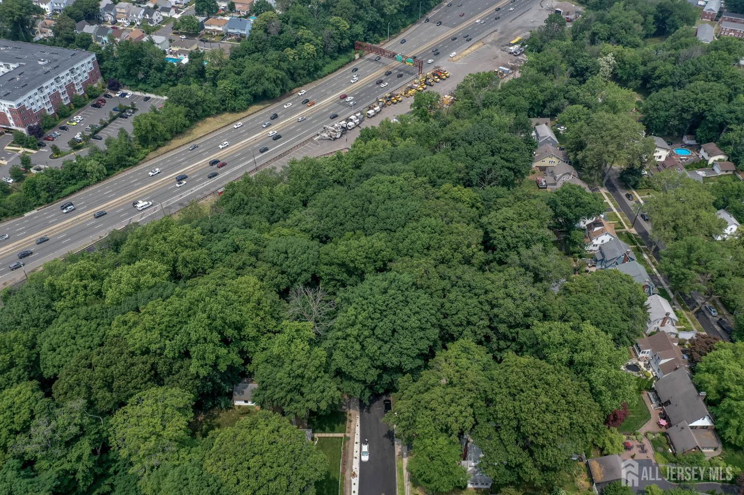 39 Forest Drive Bloomfield, NJ 07003 - Photo 13 of 15 an aerial view of a city with lots of residential buildings