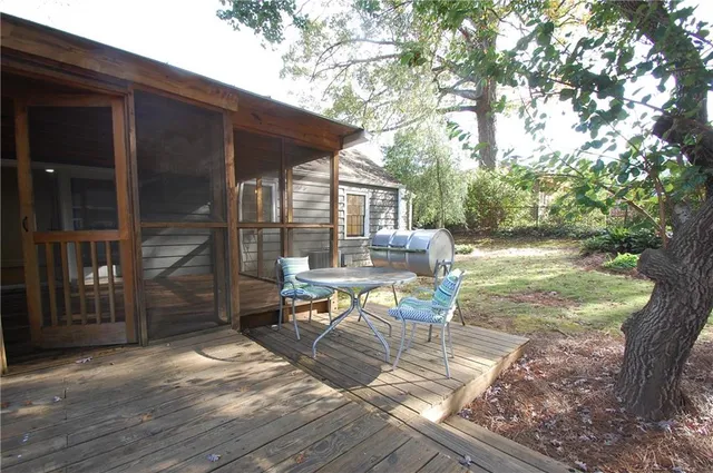 a view of outdoor space yard deck and patio