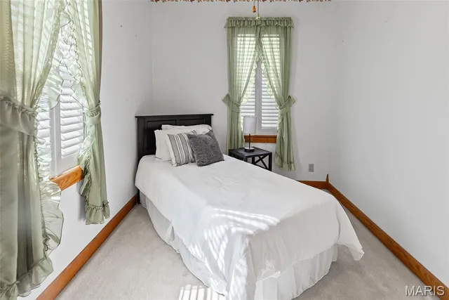 $238,000 | 207 West Vine Street, Brighton, IL 62012