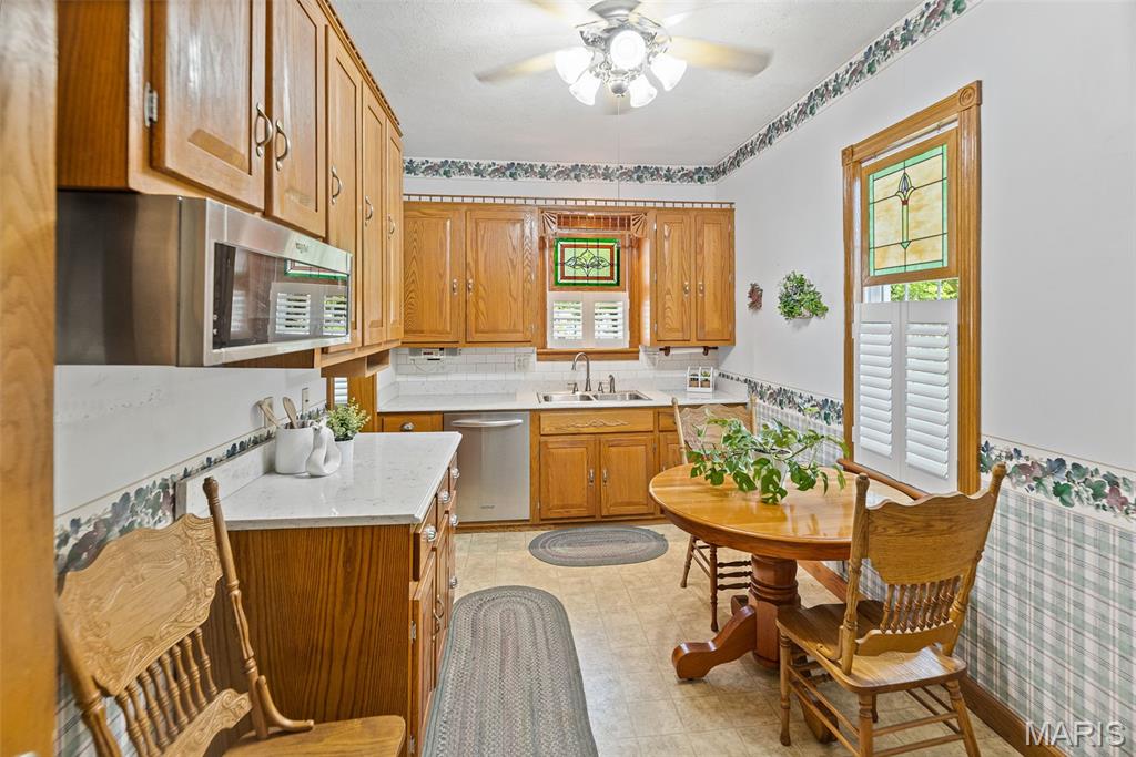 207 West Vine Street Brighton, IL 62012 - Photo 23 of 34