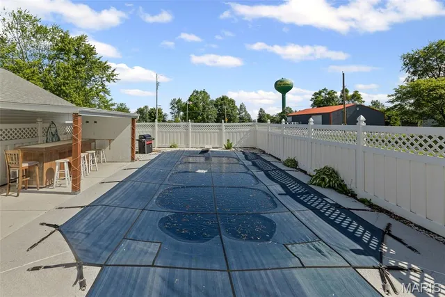 $238,000 | 207 West Vine Street, Brighton, IL 62012