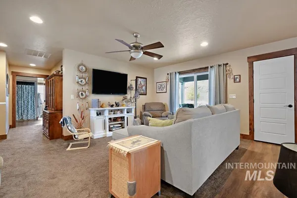 $1,250,000 | 9339 Northview Road, Middleton, ID 83644