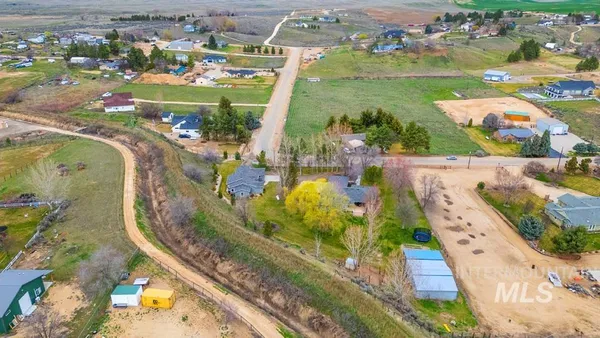 $1,250,000 | 9339 Northview Road, Middleton, ID 83644