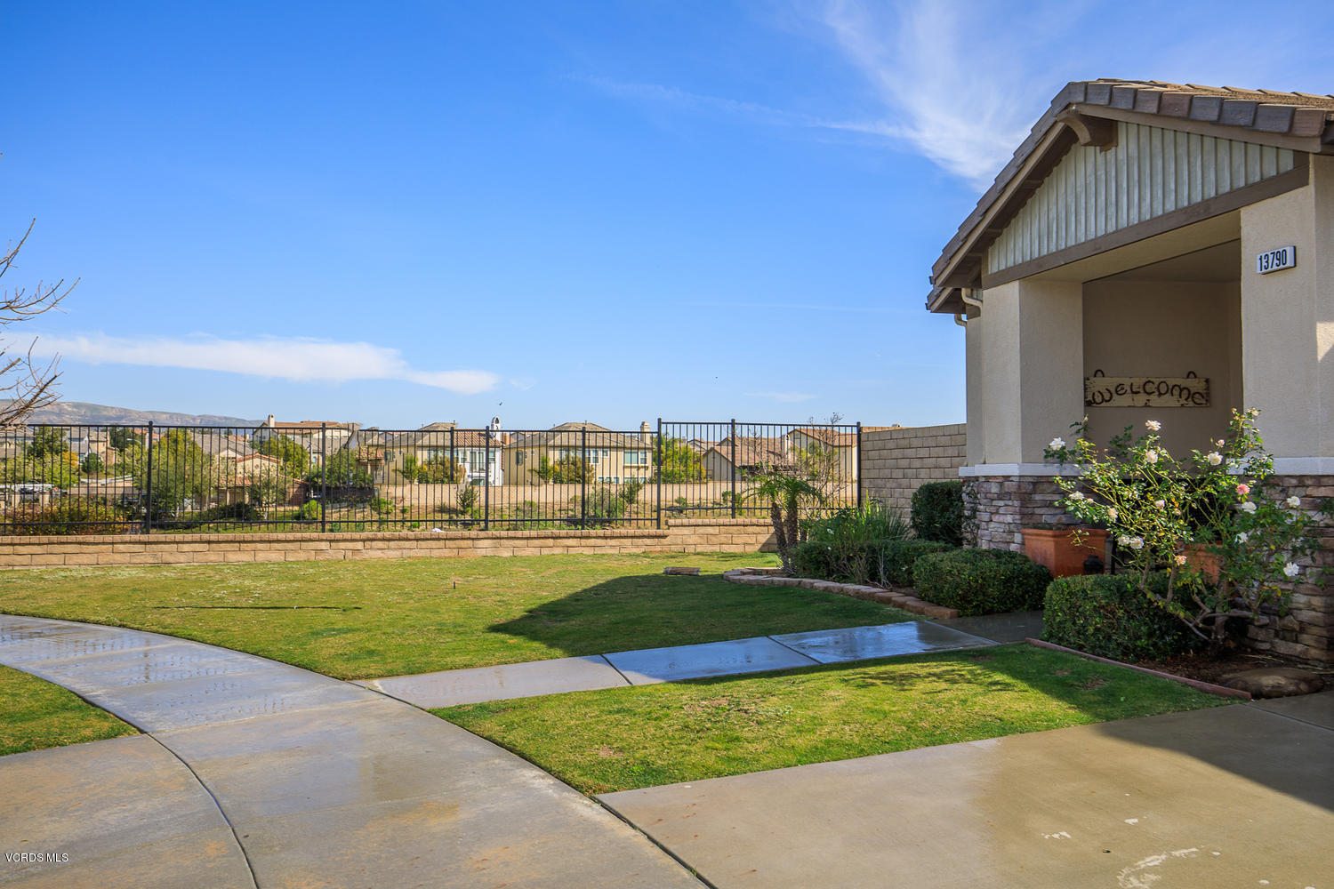 13790 Grindstone Court Moorpark, CA 93021 - Photo 2 of 37 13790 Grindstone Ct Moorpark-large-002-0