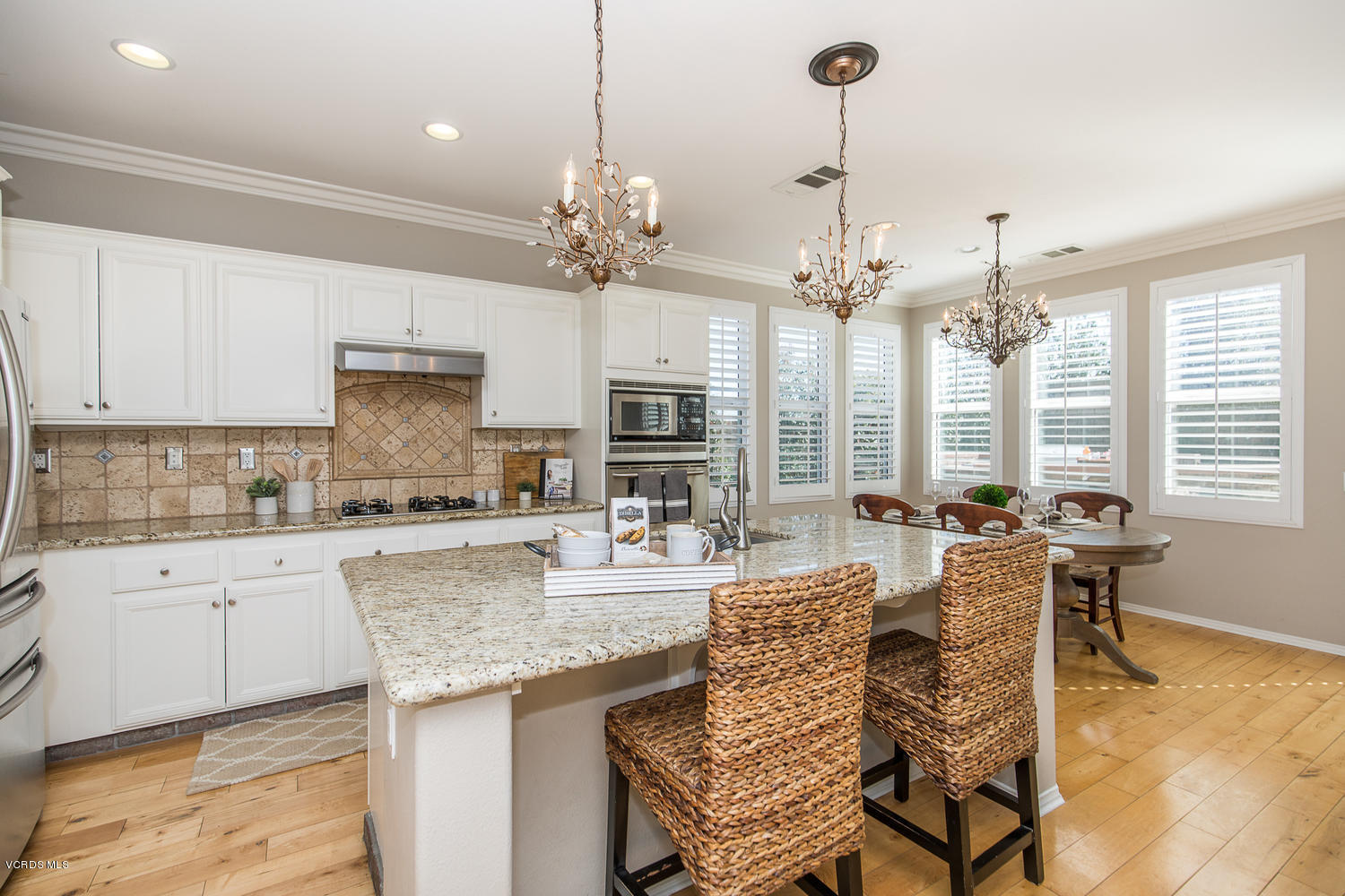 13790 Grindstone Court Moorpark, CA 93021 - Photo 11 of 37 13790 Grindstone Ct Moorpark-large-011-0