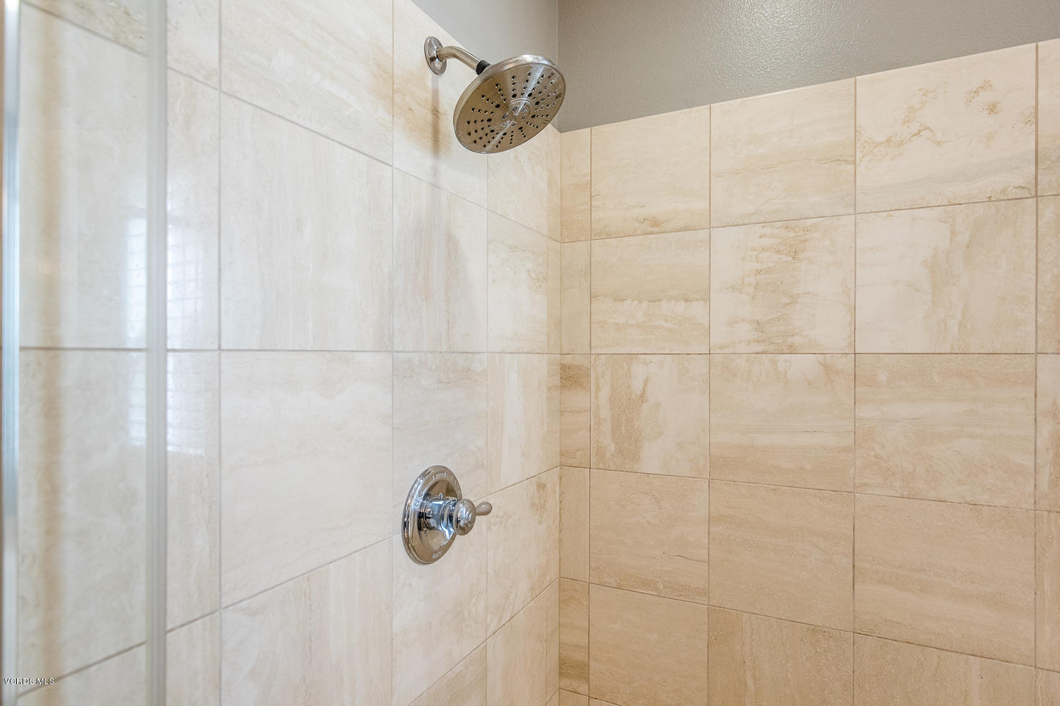 13790 Grindstone Court Moorpark, CA 93021 - Photo 21 of 37 13790 Grindstone Ct Moorpark-large-021-0