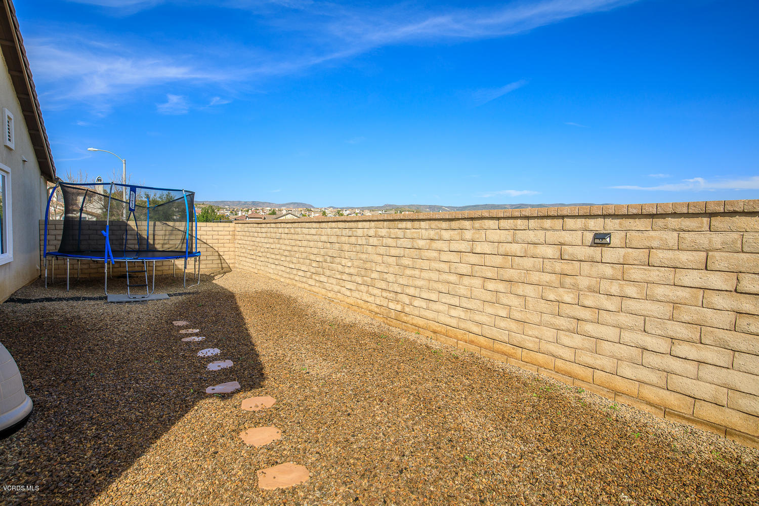 13790 Grindstone Court Moorpark, CA 93021 - Photo 32 of 37 13790 Grindstone Ct Moorpark-large-032-0