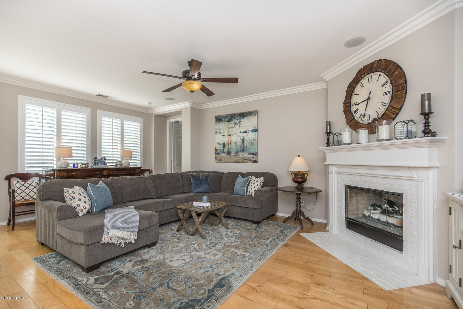 13790 Grindstone Court Moorpark, CA 93021 - Photo 10 of 37 13790 Grindstone Ct Moorpark-large-010-0