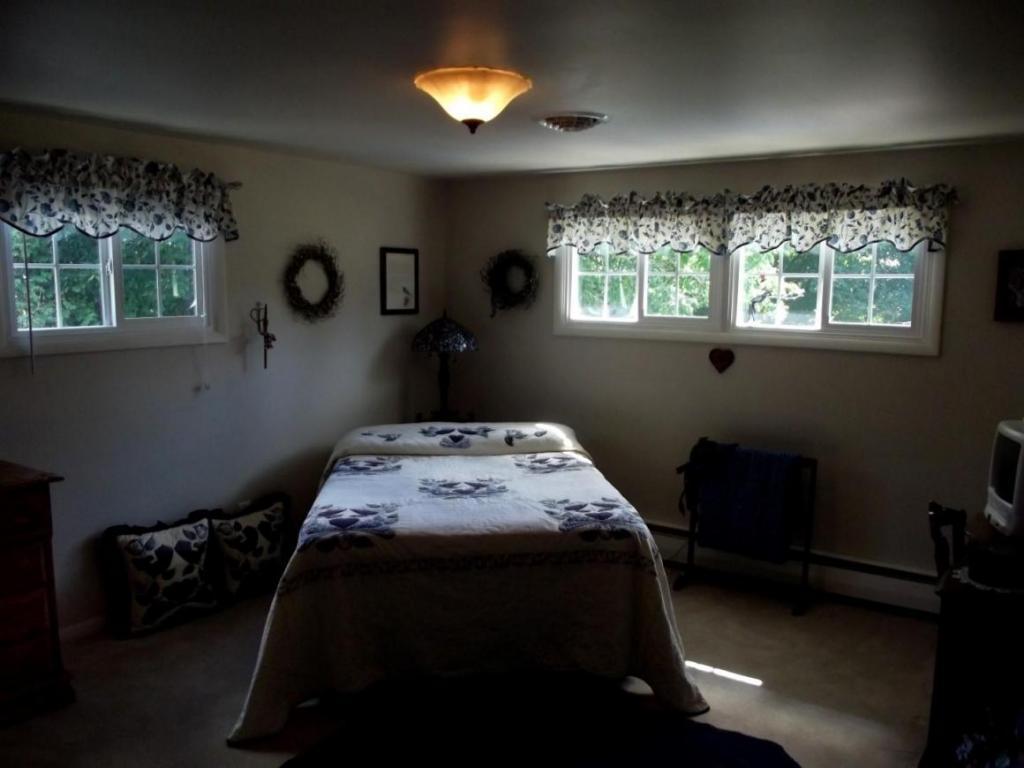 520 Midvale Road Vestal, NY 13850 - Photo 13 of 23 Gallery Image 13