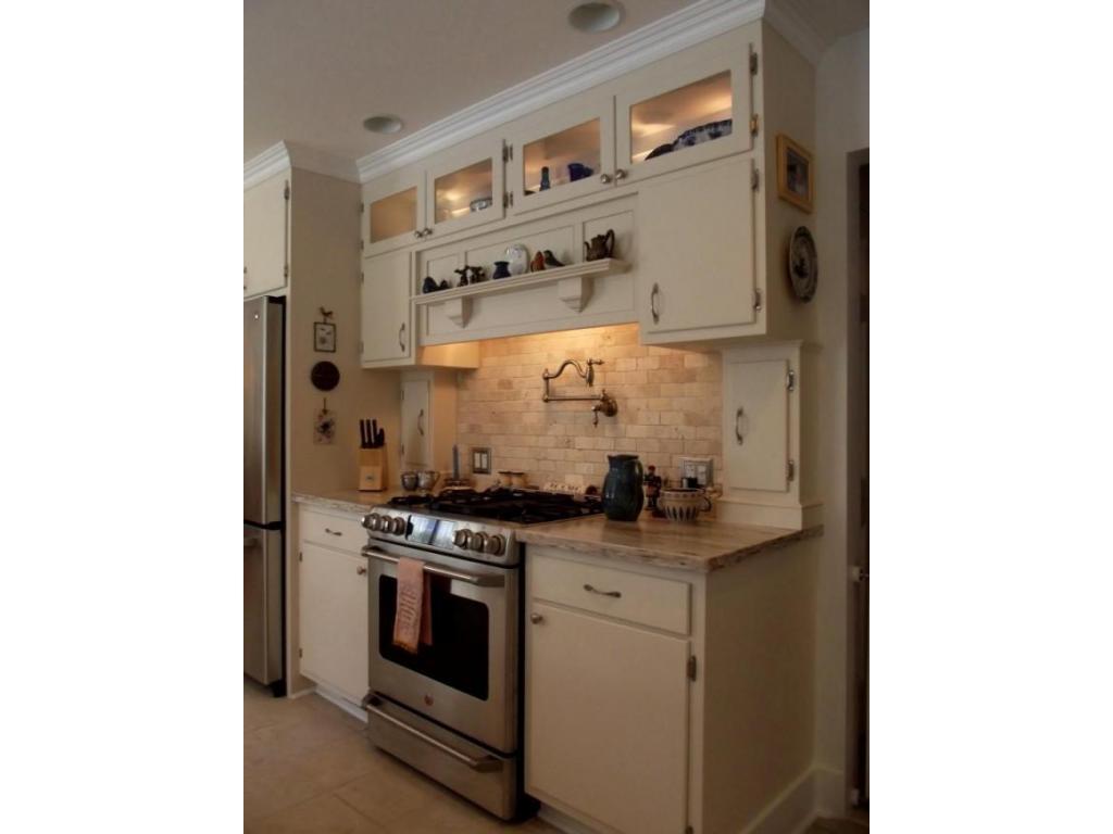 520 Midvale Road Vestal, NY 13850 - Photo 4 of 23 Gallery Image 4