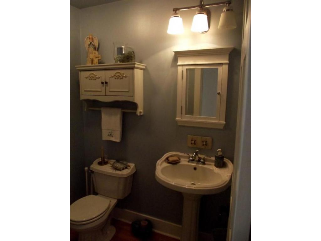 520 Midvale Road Vestal, NY 13850 - Photo 10 of 23 Gallery Image 10