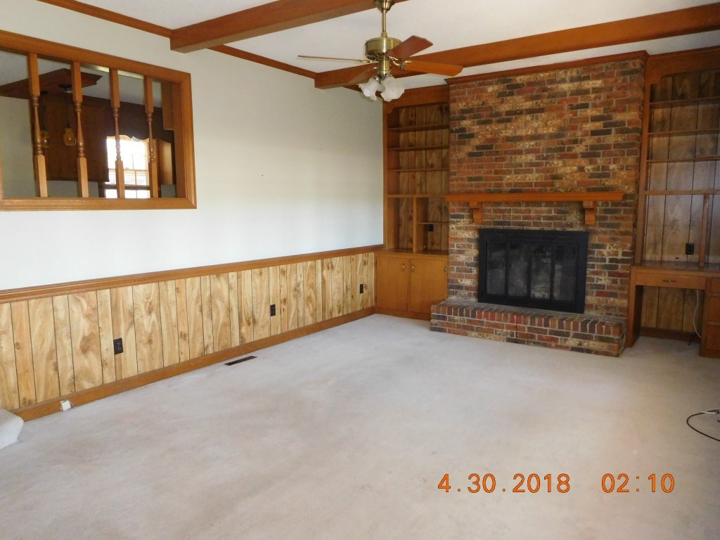 282 Riverbend Road North Goldsboro, NC 27530 - Photo 3 of 14 Living Room