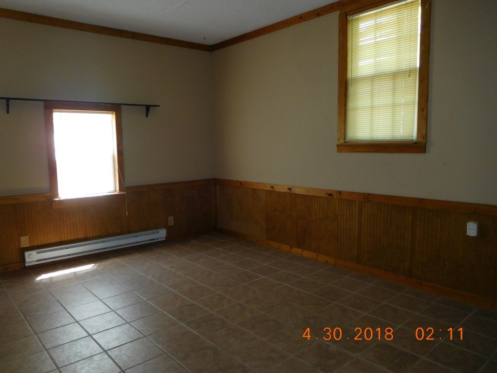282 Riverbend Road North Goldsboro, NC 27530 - Photo 7 of 14 Family Room