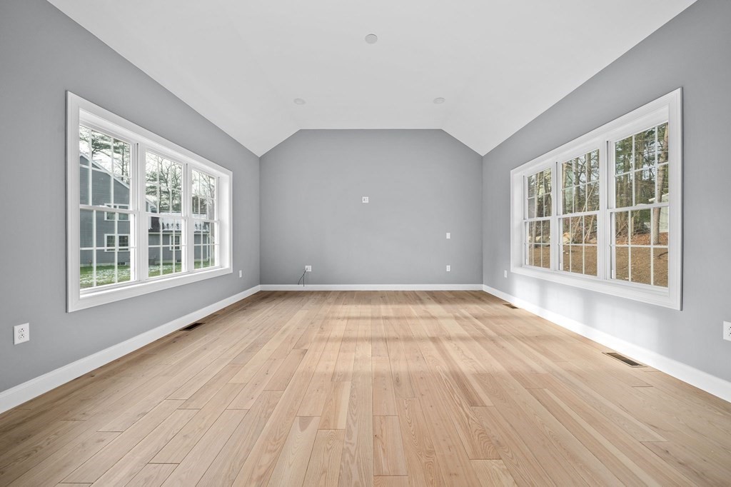 32 Constitution Way Hanover, MA 02339 - Photo 10 of 27 Gallery Image 10