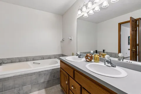 $575,000 | 4908 West 93rd Street, Bloomington, MN 55437