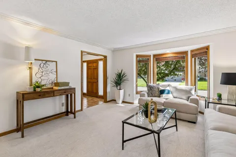 $575,000 | 4908 West 93rd Street, Bloomington, MN 55437